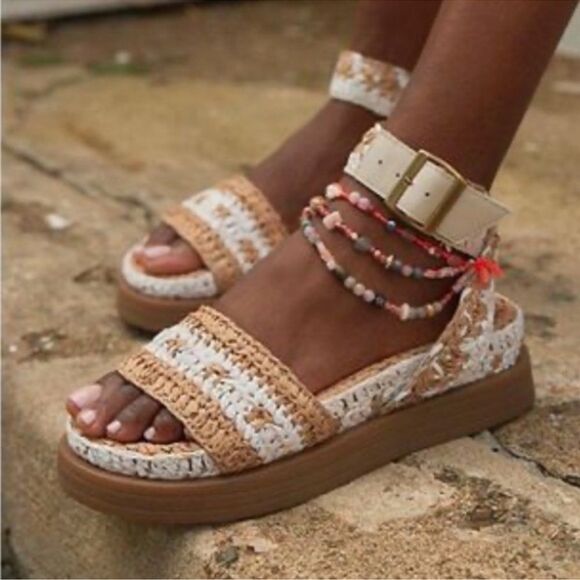 Free People Shoes - Free People Sporty Women's Tan and Cream Raffia Sandals